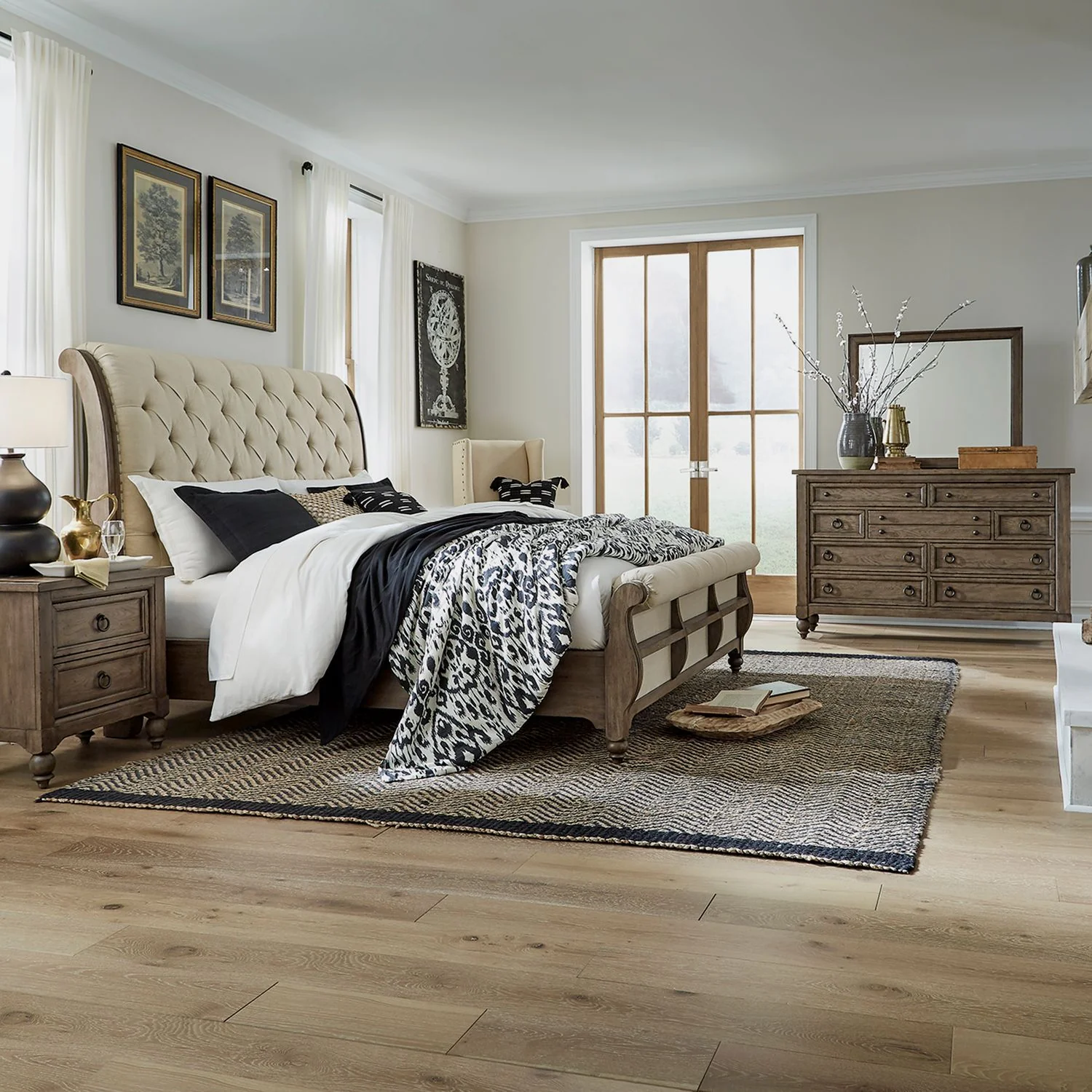 Americana Farmhouse 4 Pc Sleigh Bedroom Set