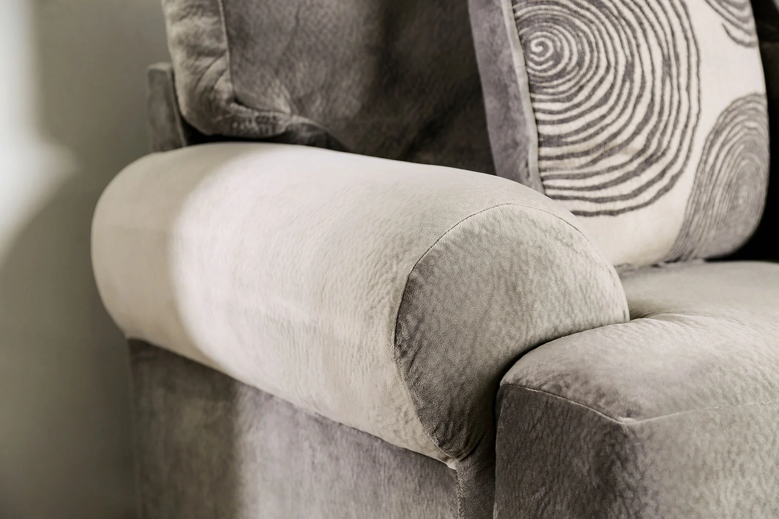 Bonaventura Gray Sectional SM5143GY - Image 4