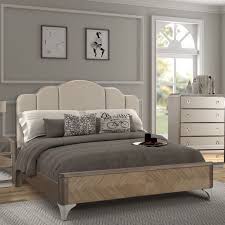 Cascade Queen Upholstered Bed