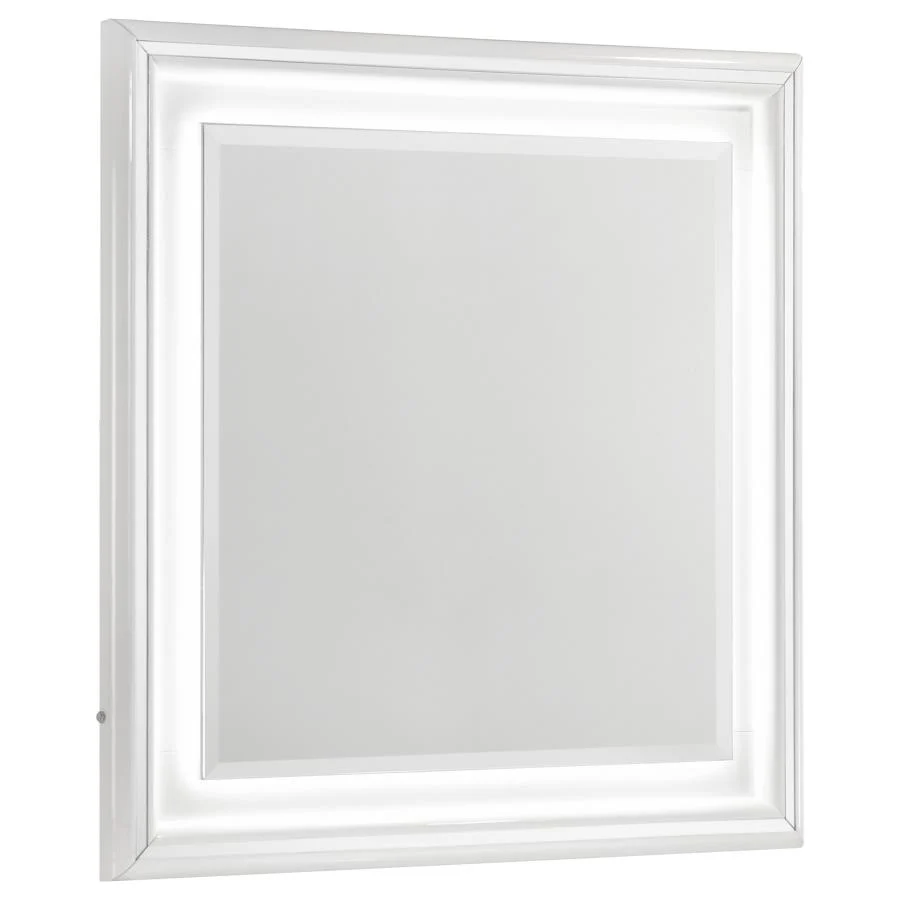 Cassia White High Gloss 4 Pc Bedroom Set - Image 11