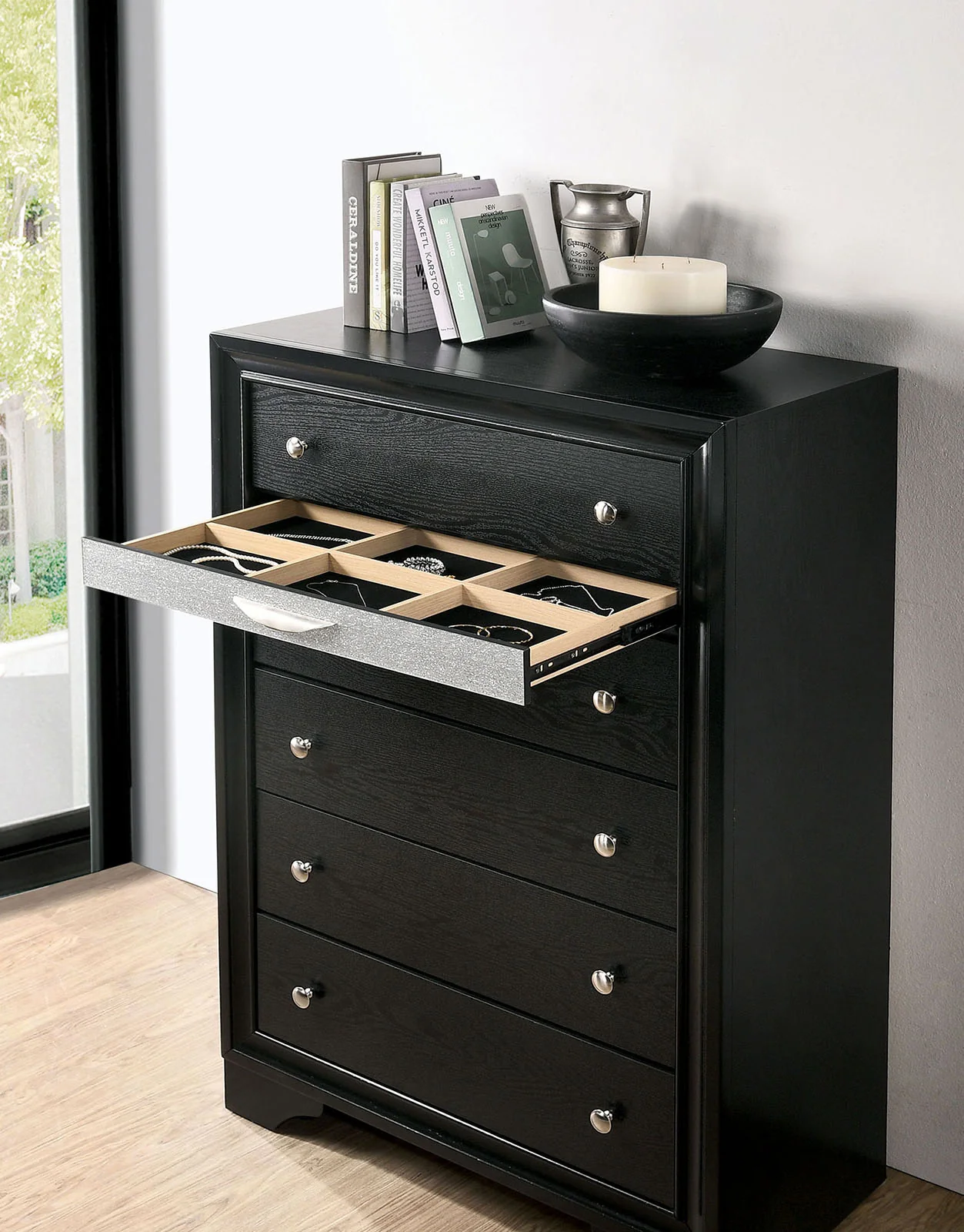 Chrissy 5 Drawer Chest w/Hidden Jewelry Drawer - Image 4