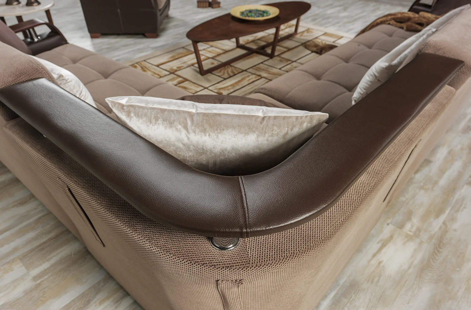 Dogal Contemporary Convertible Sectional - Made in Italy - Image 7