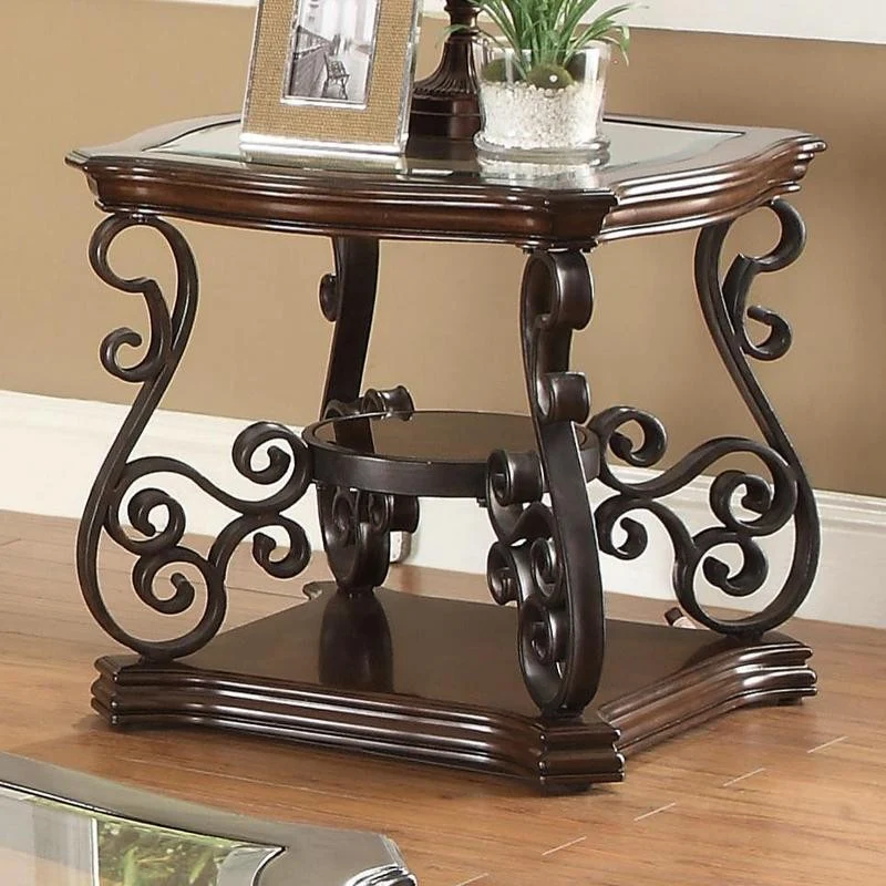 Laney End Table 702447