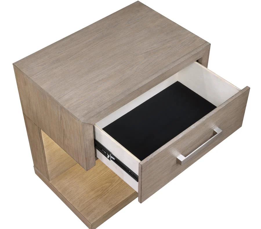 Kenora 4 Pc Bedroom Set - King Bed - Image 6