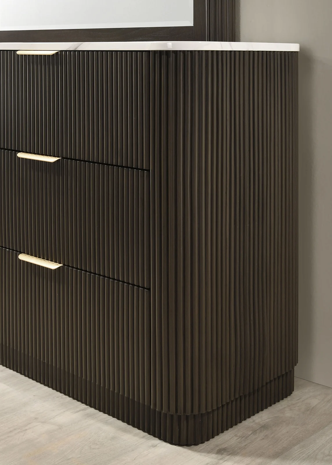 Lantrisant 6 Drawer Dresser FM72014DW-D - Image 2