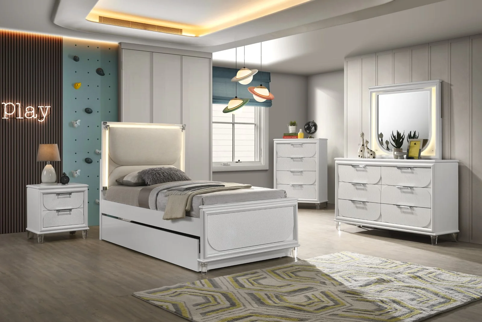Lareina 4 Pc Bedroom Set - Full Bed - Image 3