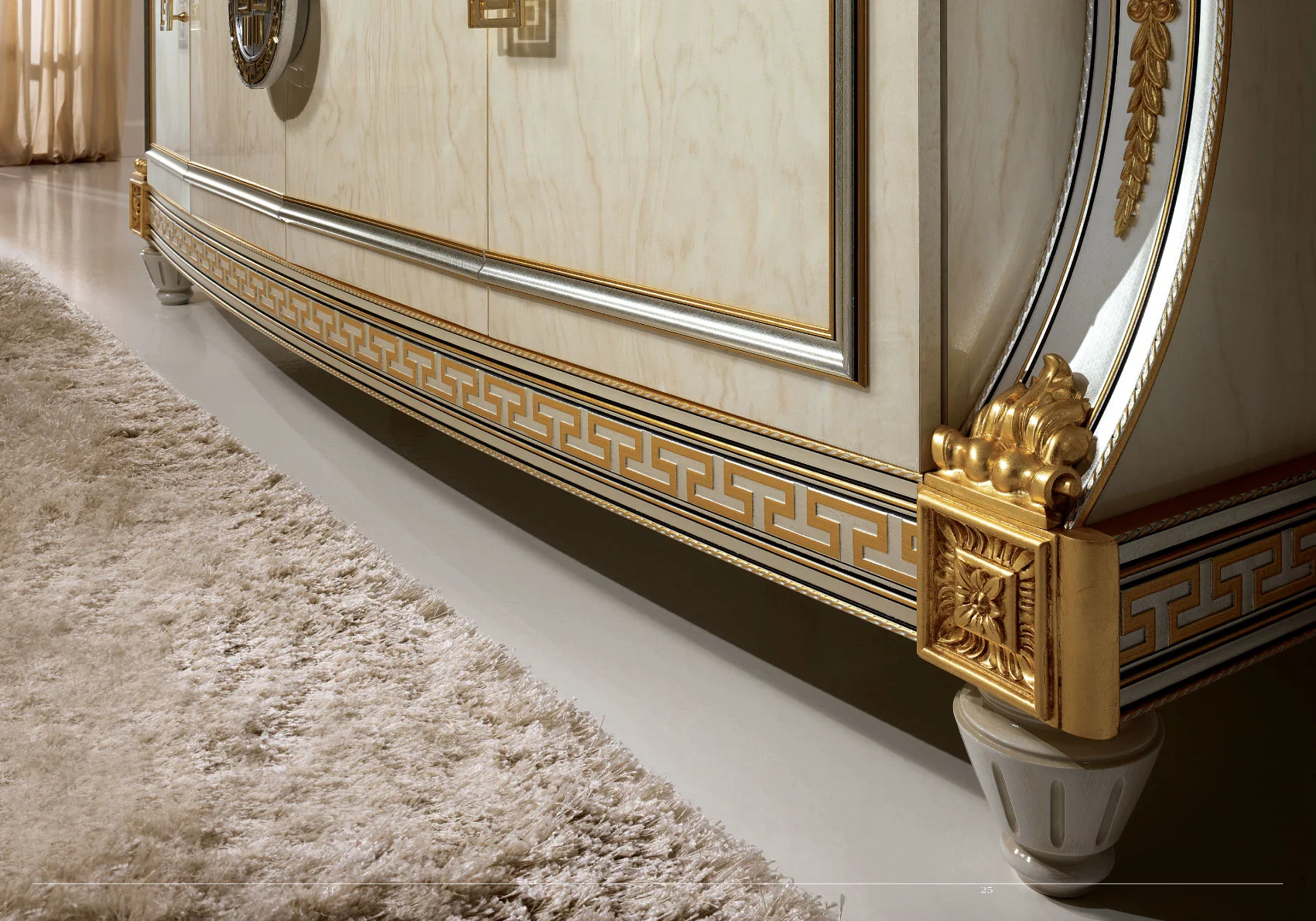 Liberty 4 Door High Gloss Buffet - Image 3