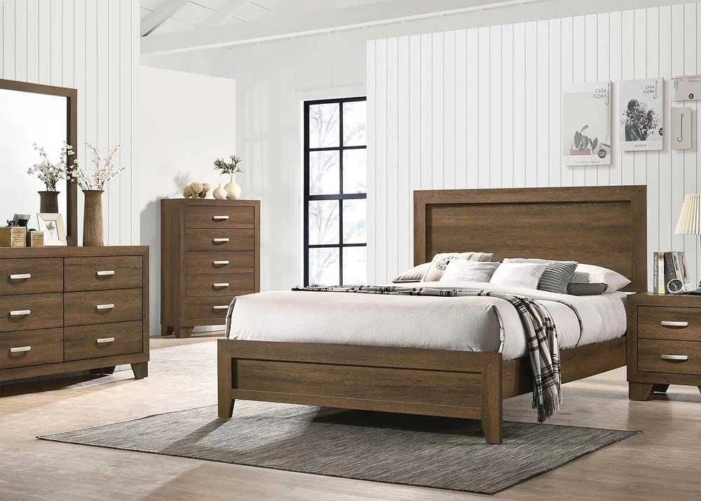 Miquell 4 Pc Bedroom Collection - Natural or Oak Finish - Image 3