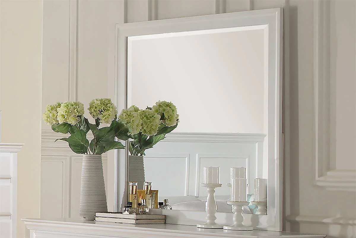 Poundex White F4350 Square Mirror