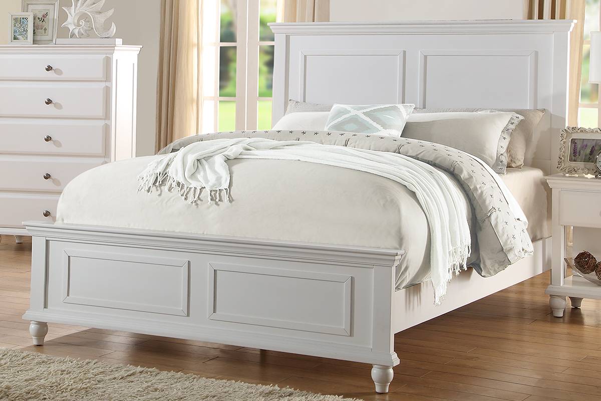 Poundex White F9270Q Queen Bed