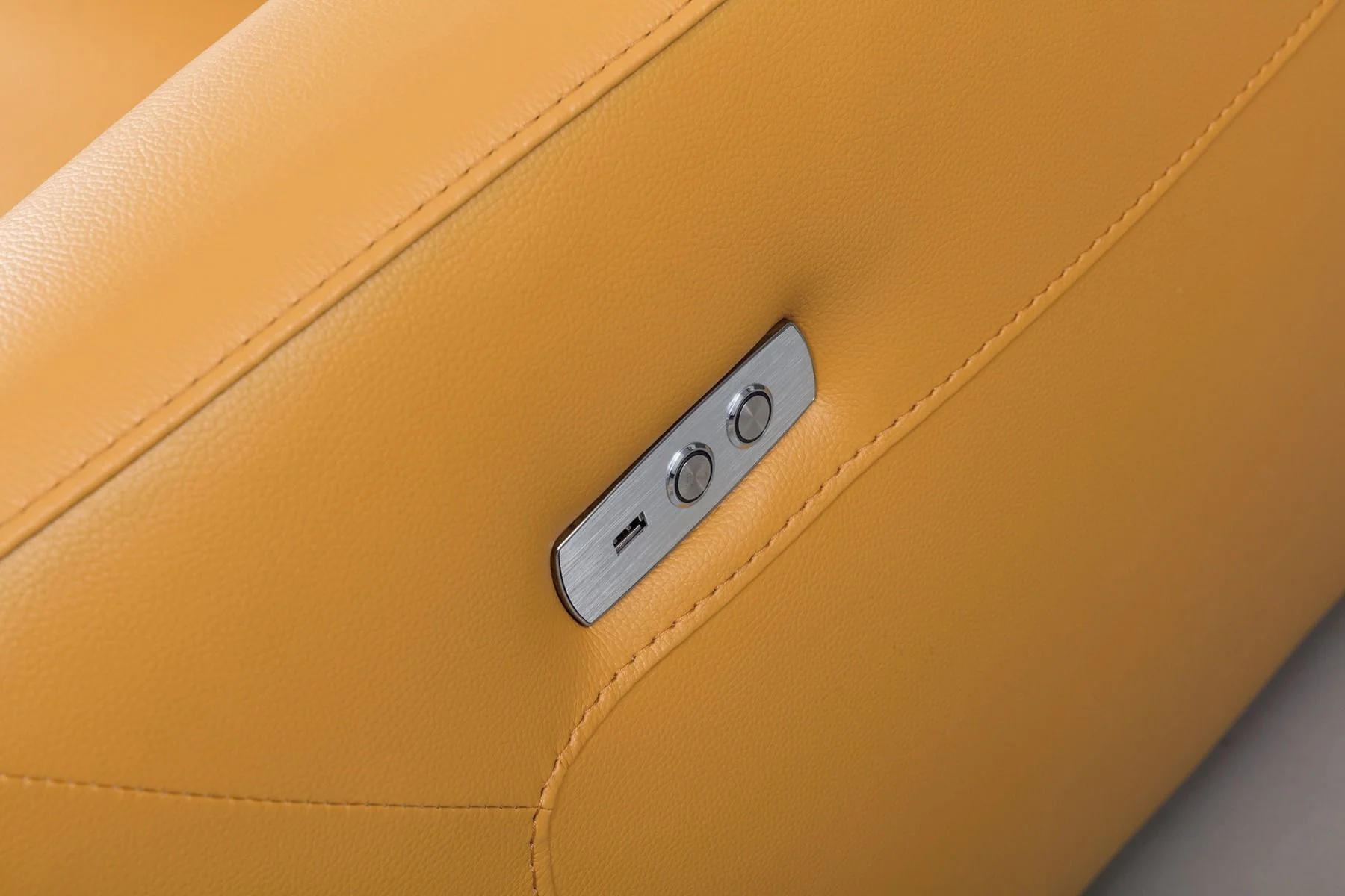 Renzi EK-L8001R-YO Camel Chaise on Left - Image 7