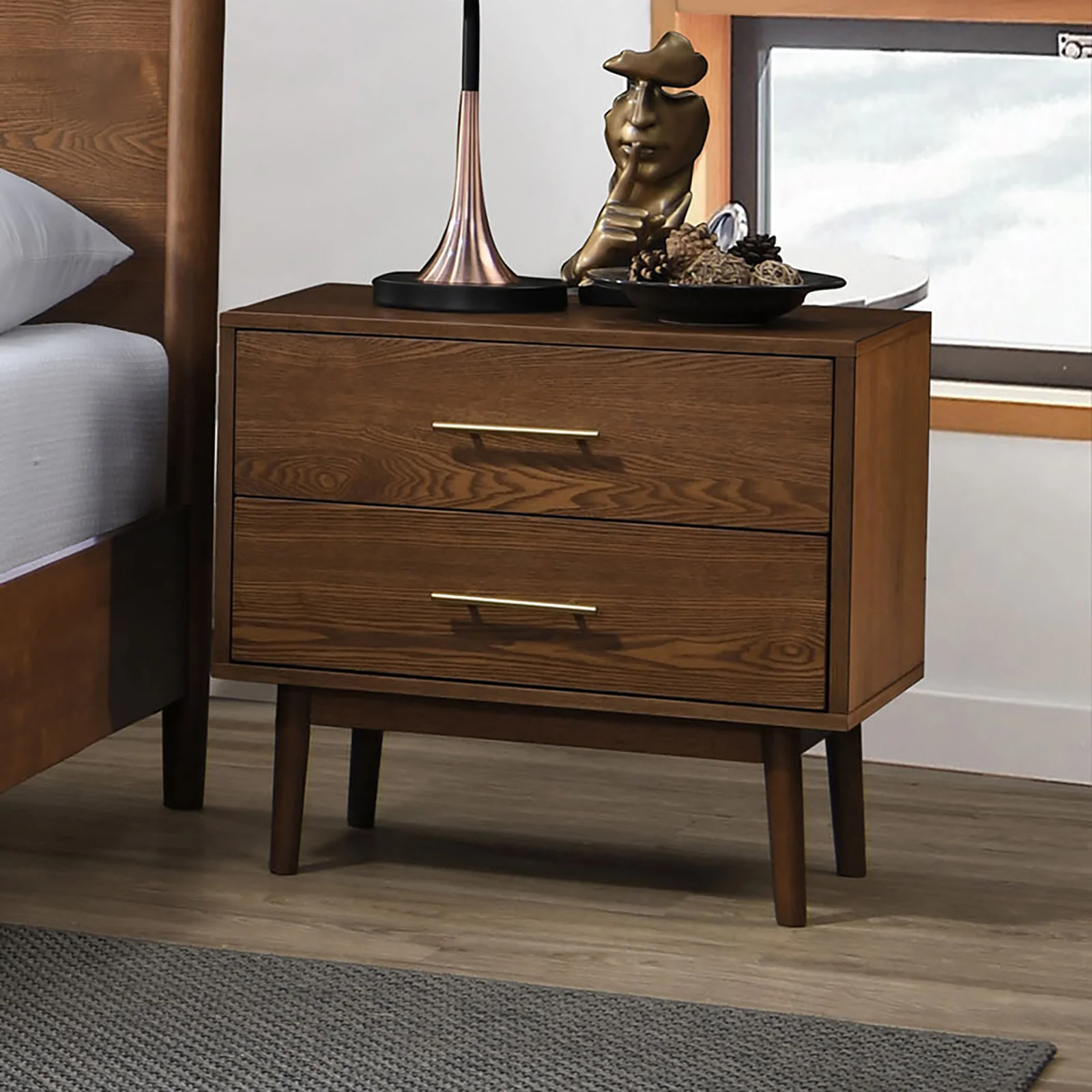 Thusis 4 Pc King Bedroom Set - Image 4
