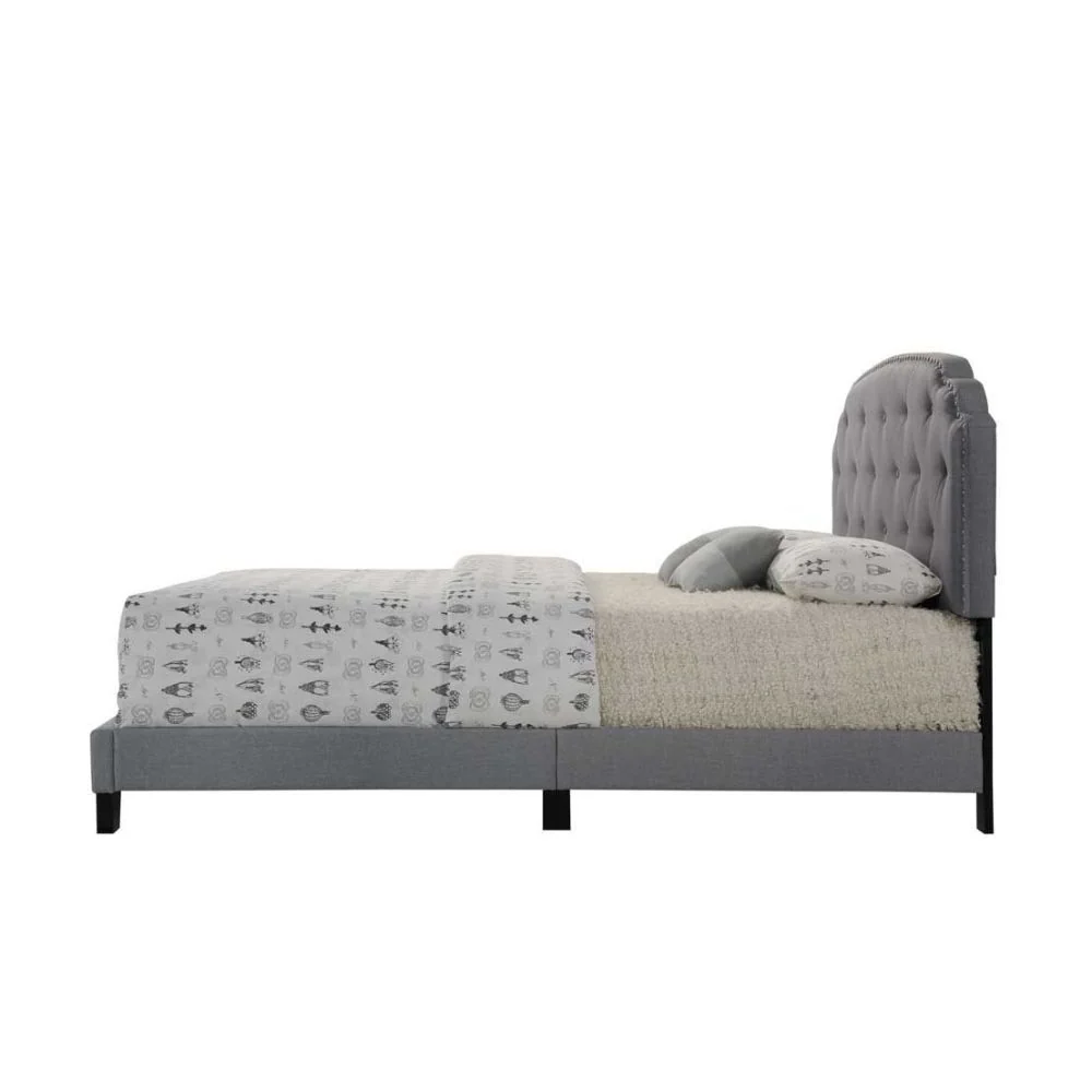 Tradilla Queen Bed - Button Tufted Headboard - Image 3