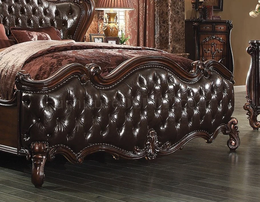 Versailles 4 Pc Master 21120 Bedroom Collection - Image 3